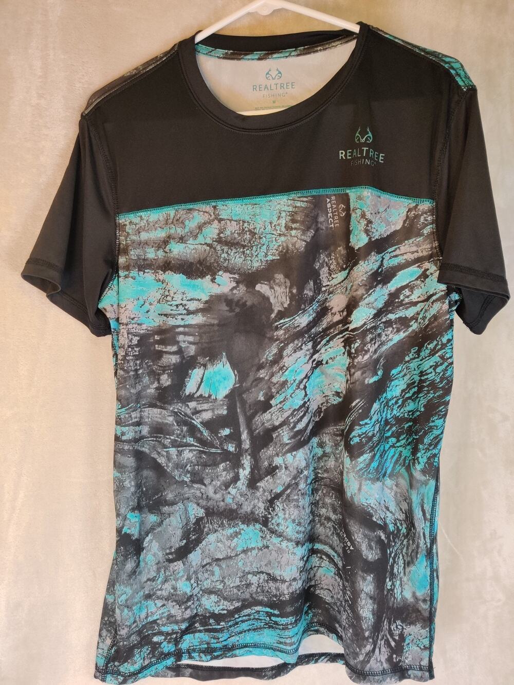 Realtree Men's Shirt Size M Blue Camo Fishing Short Sleeve